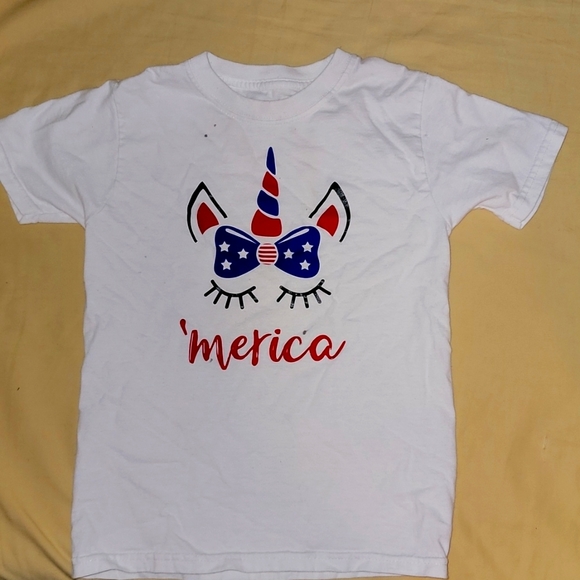 T-shirt - Picture 1 of 3